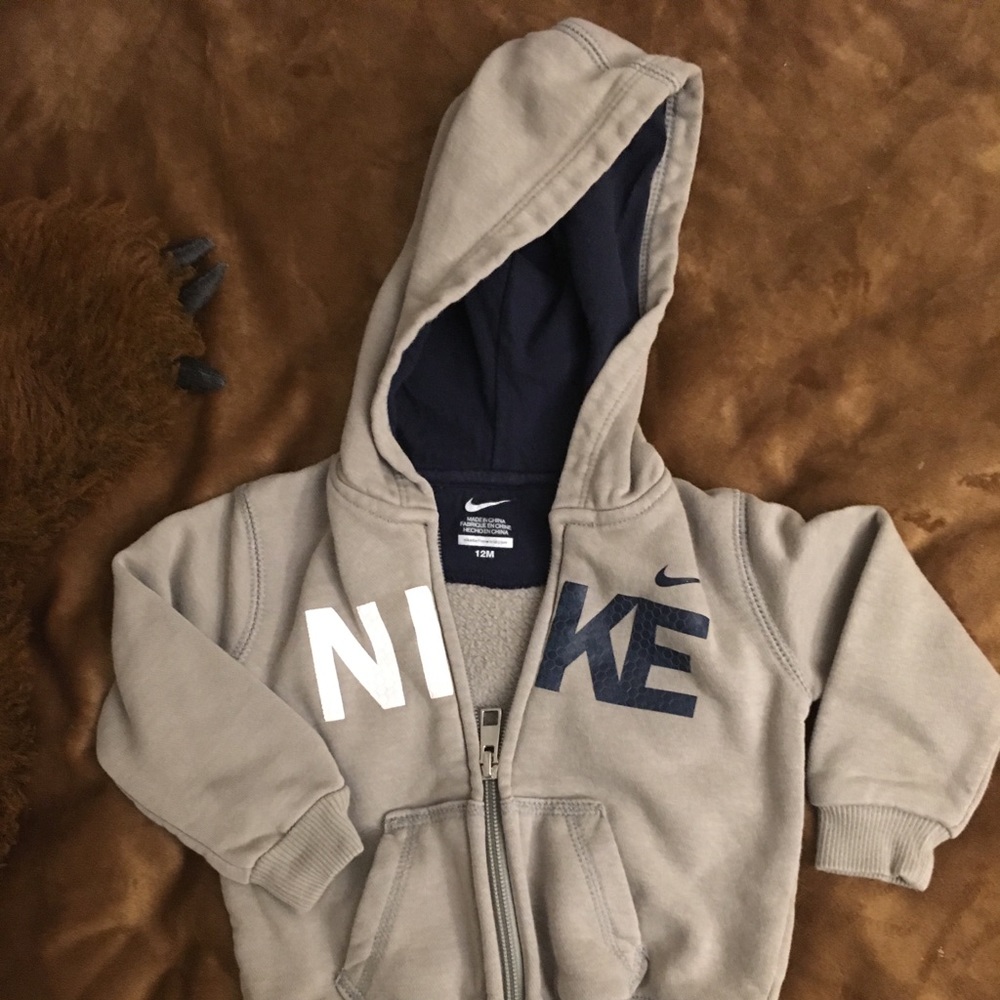 Nike hoodie lot